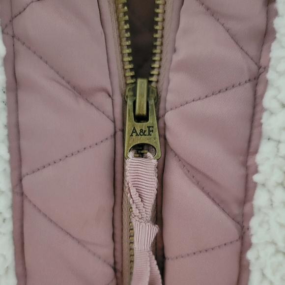 Abercrombie & Fitch Sherpa Jacket - Picture 6 of 6